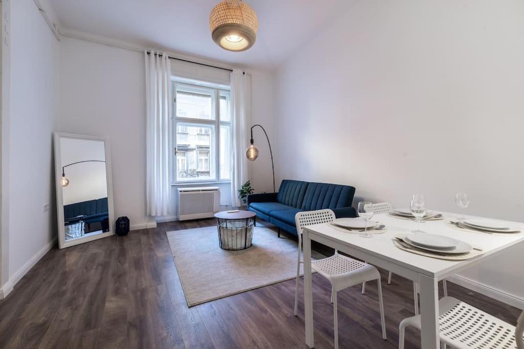 Stylish Central Apartment Budapest Exterior foto